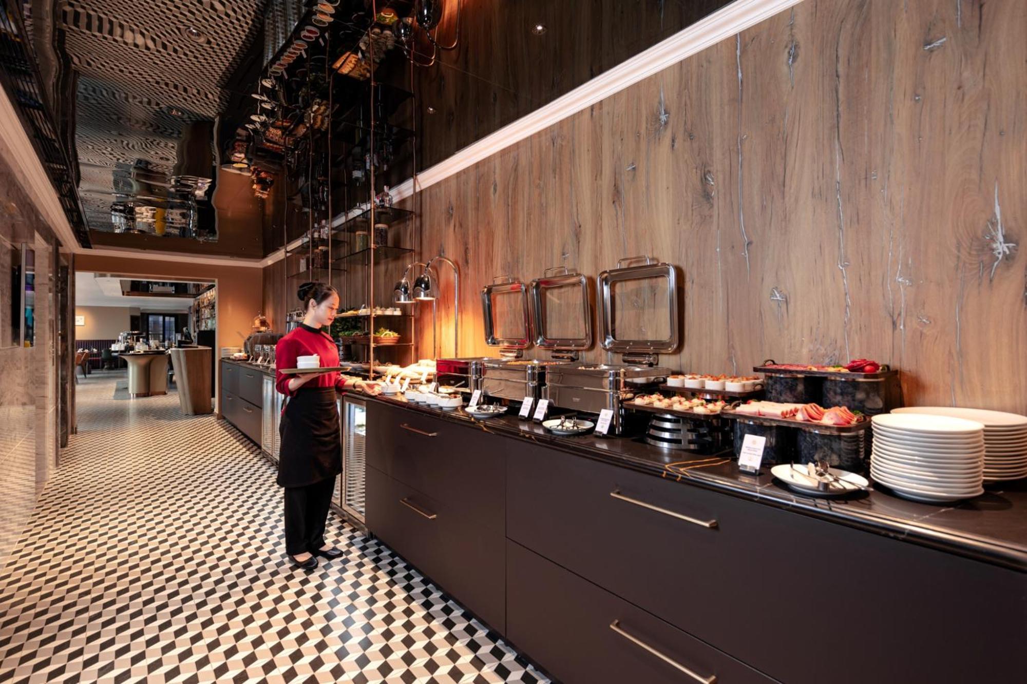 La Siesta Classic Hang Thung Hanoj Exteriér fotografie The buffet at the lounge