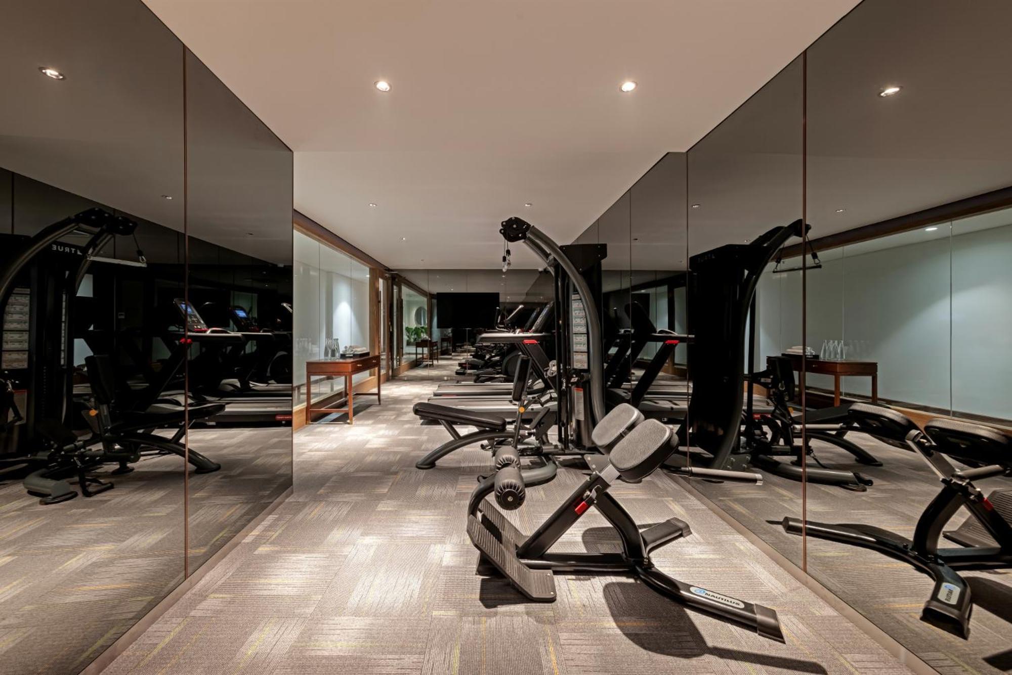 La Siesta Classic Hang Thung Hanoj Exteriér fotografie The gym at The Dorchester