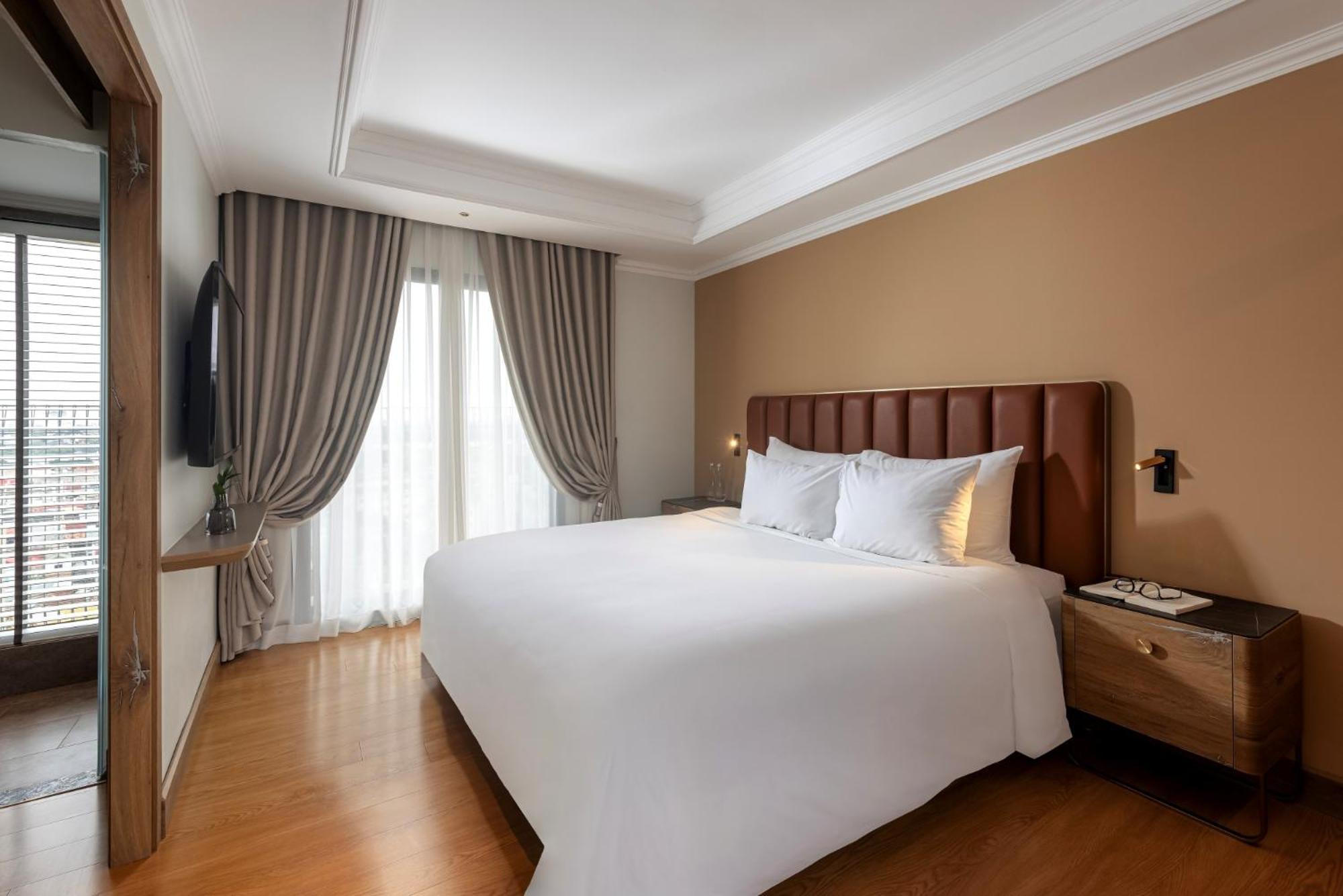 La Siesta Classic Hang Thung Hanoj Exteriér fotografie A bedroom at the hotel